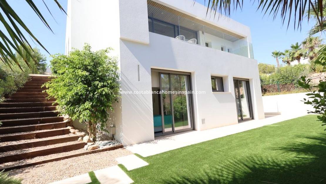 Resale - Villa - Orihuela - Las Colinas Golf