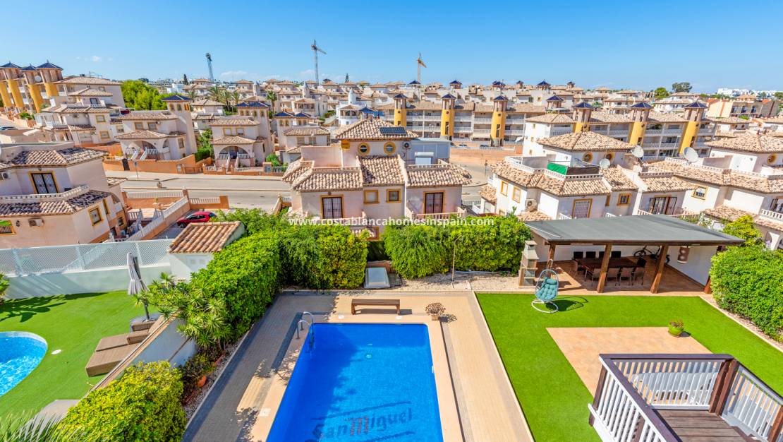 Resale - Villa - Orihuela - Lomas de Cabo Roig