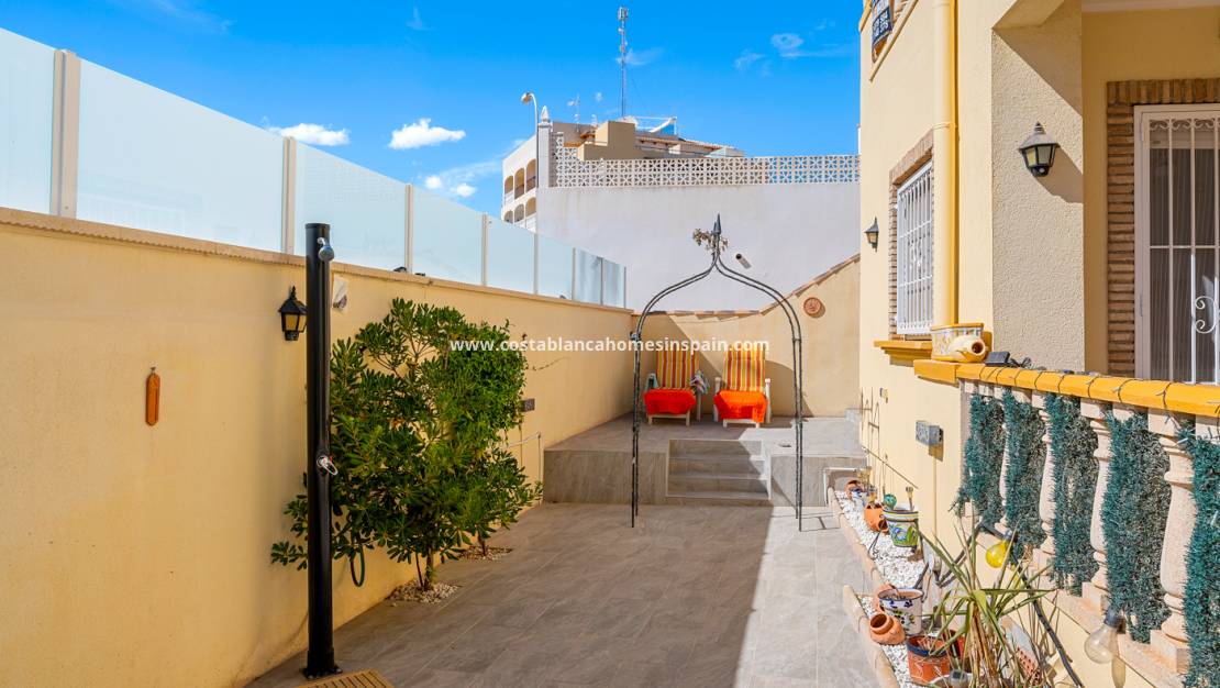 Resale - Villa - Orihuela - Playa Flamenca