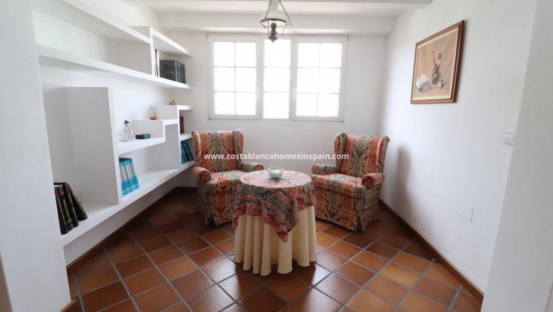 Resale - Villa - Pilar de la Horadada - RioMar