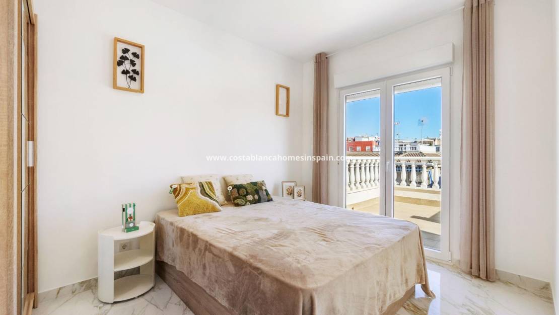 Resale - villa - Torrevieja - El chaparral