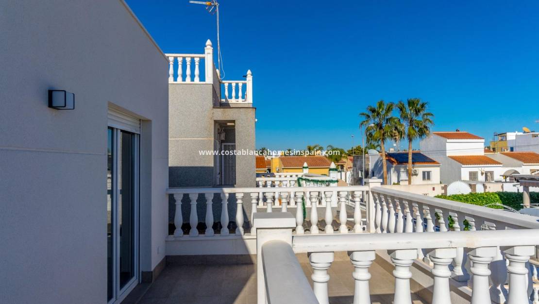 Resale - villa - Torrevieja - El chaparral