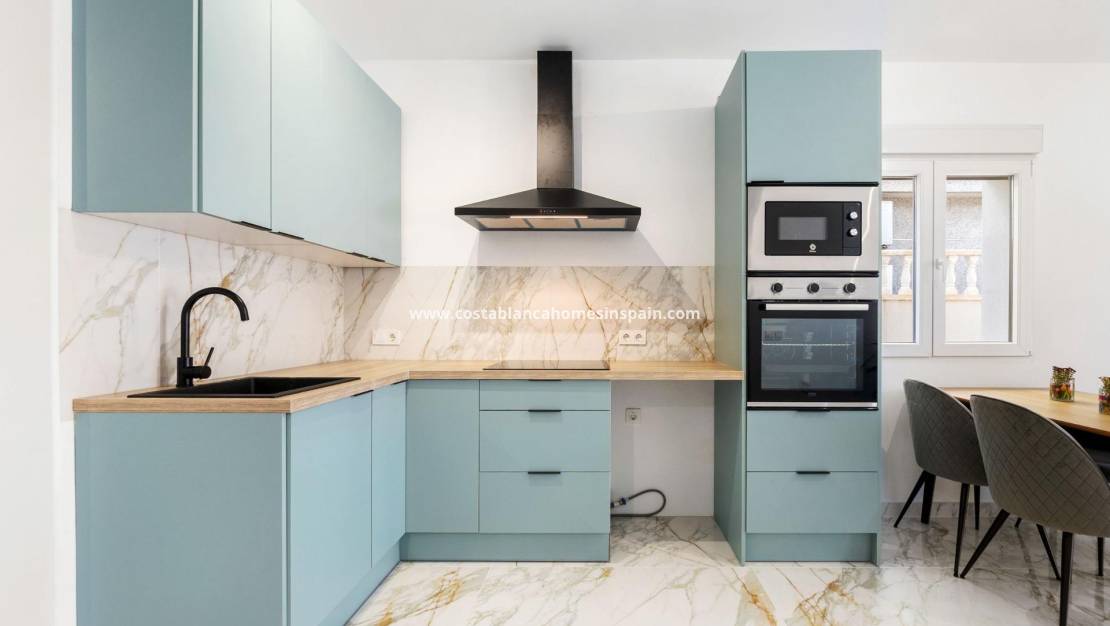 Resale - villa - Torrevieja - El chaparral