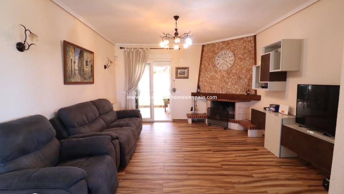 Resale - Villa - Torrevieja - Los Balcones