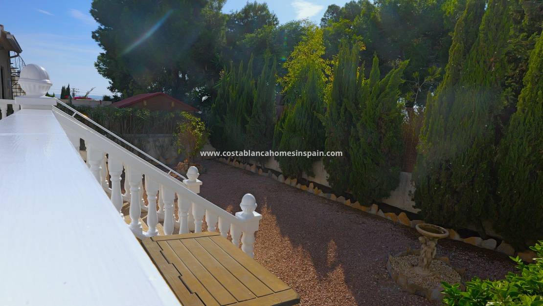 Resale - villa - Torrevieja - Urbanización San Luis