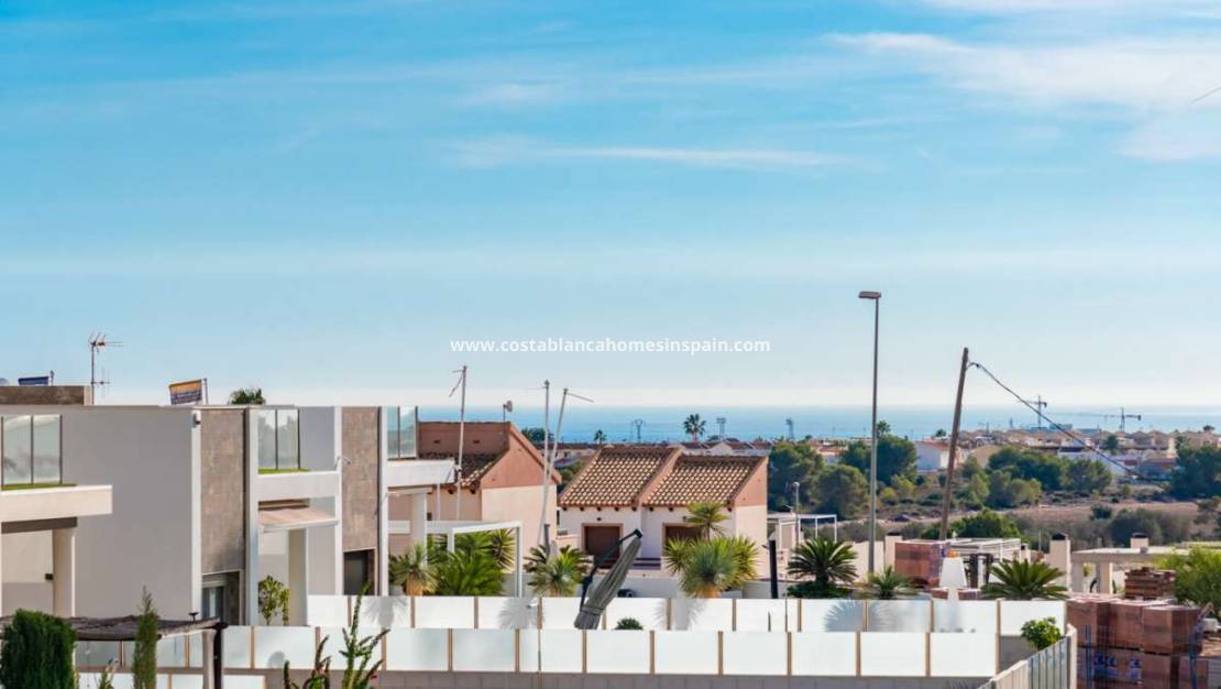 Resale - Villa - Villamartín