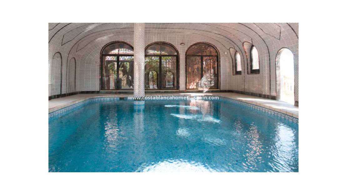 Resale -  - Villamartin