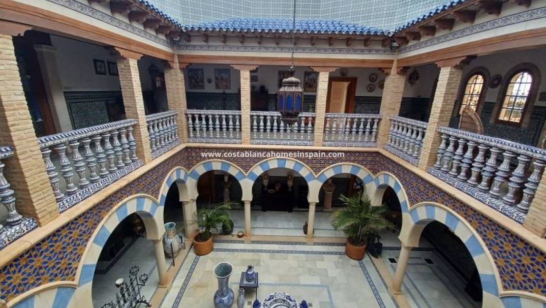 Resale -  - Villamartin