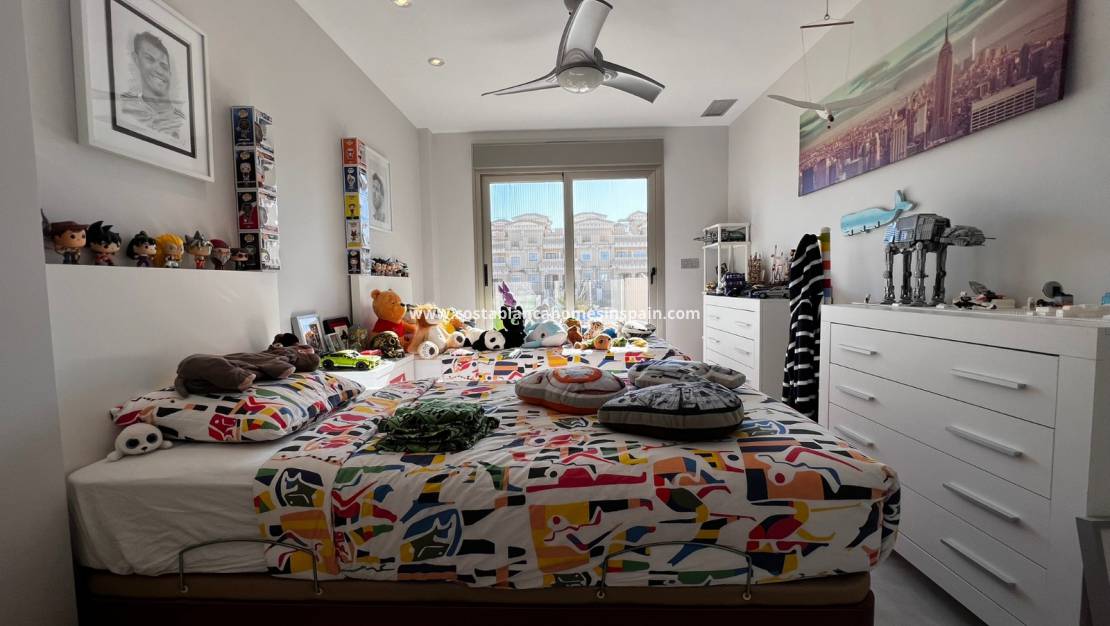 Resale -  - Villamartin