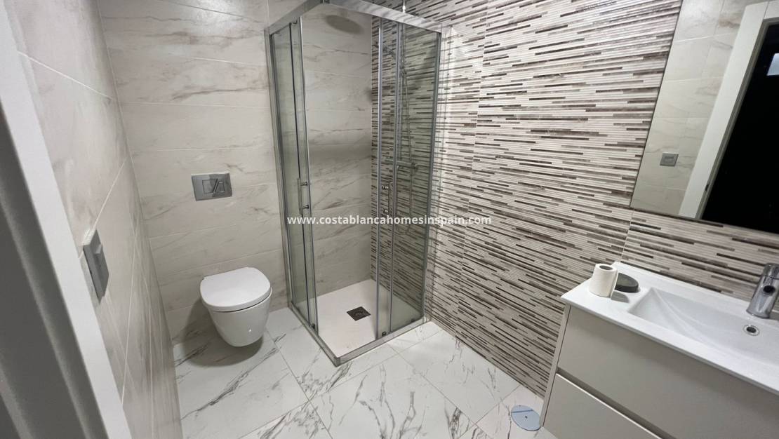 Resale -  - Villamartin