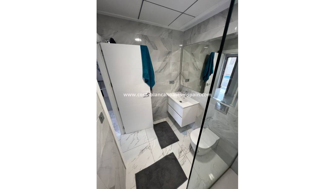 Resale -  - Villamartin