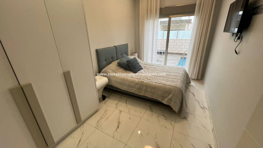 Resale -  - Villamartin