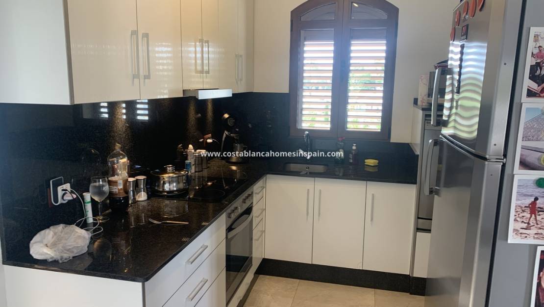 Resale -  - Villamartin