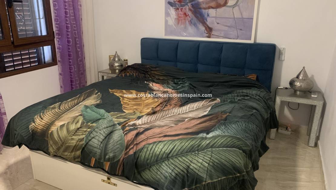 Resale -  - Villamartin