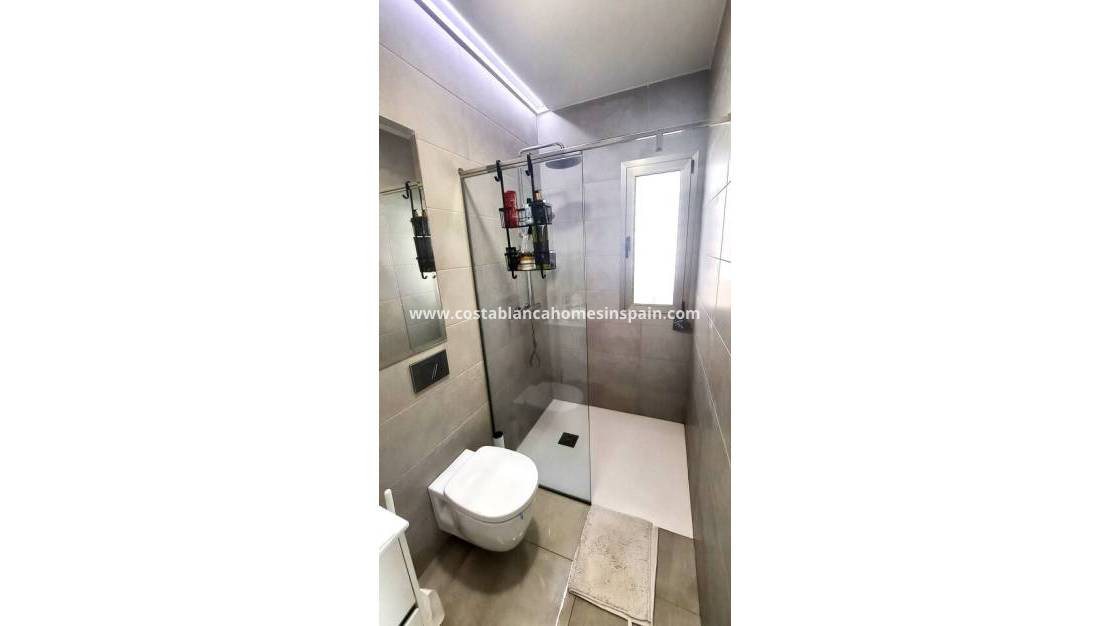 Resale -  - Villamartin