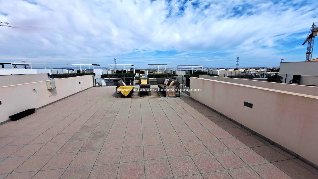 Resale -  - Villamartin