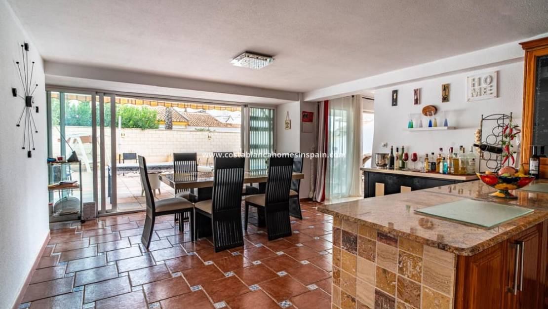 Resale -  - Villamartin
