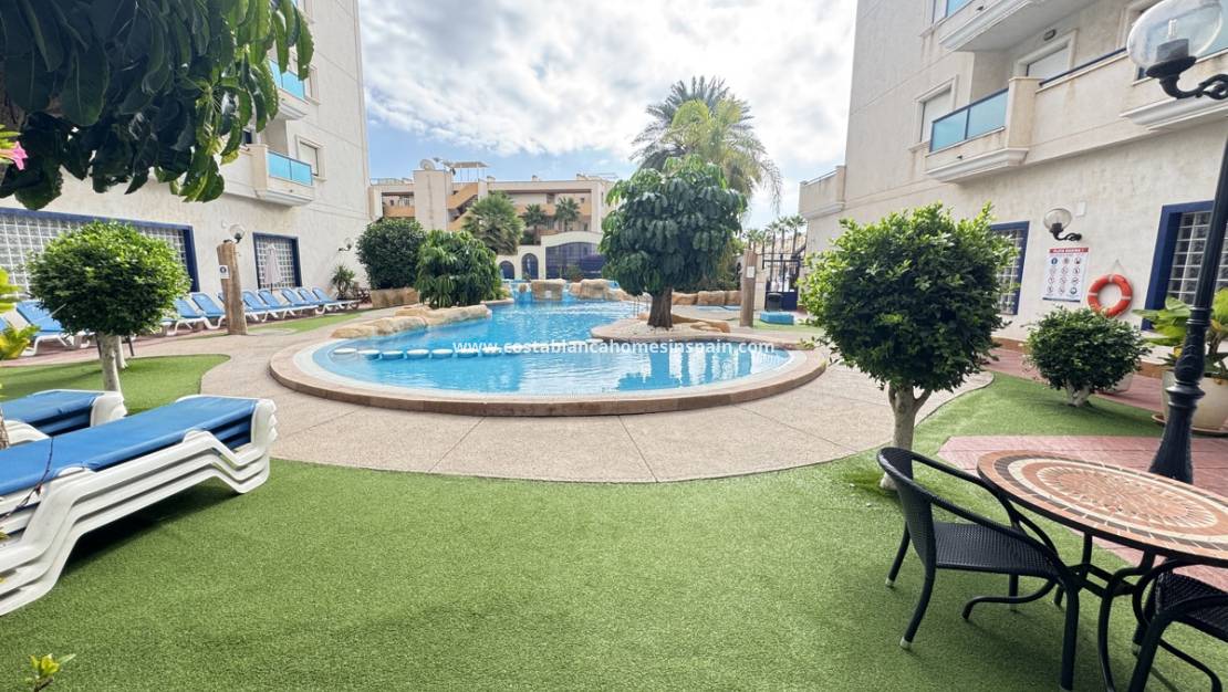 Revente - Apartment - Cabo Roig