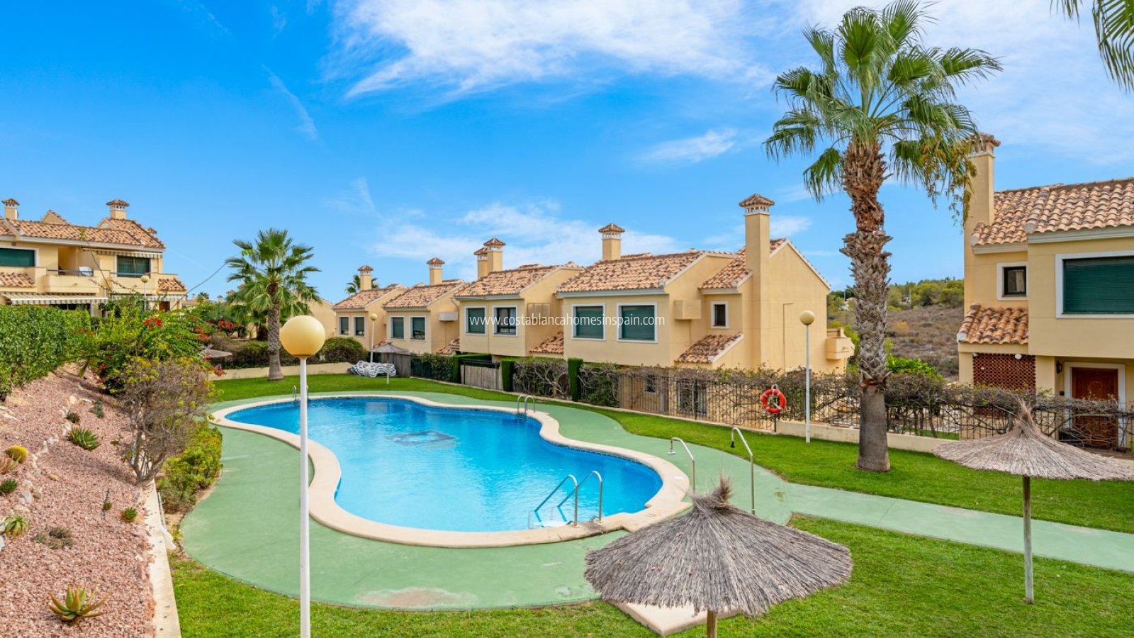 Revente - Apartment - Campoamor