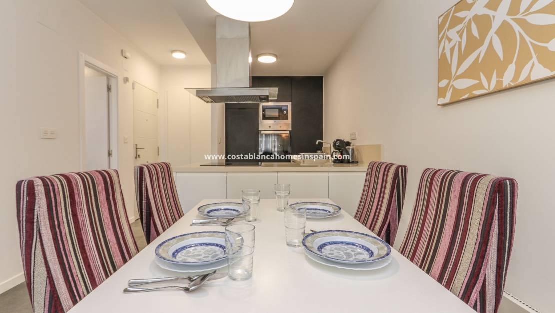 Revente - Apartment - Campoamor