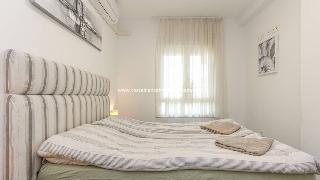 Revente - Apartment - Campoamor