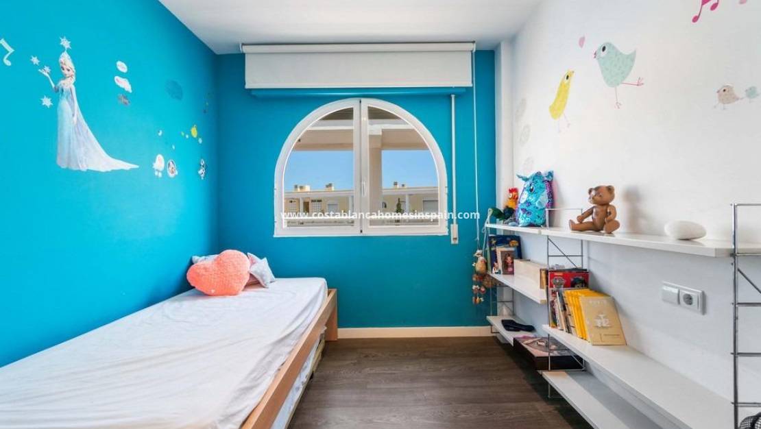 Revente - Apartment - Campoamor