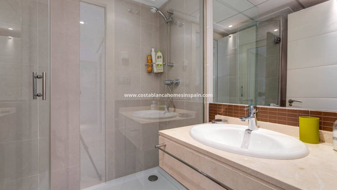 Revente - Apartment - Las Colinas