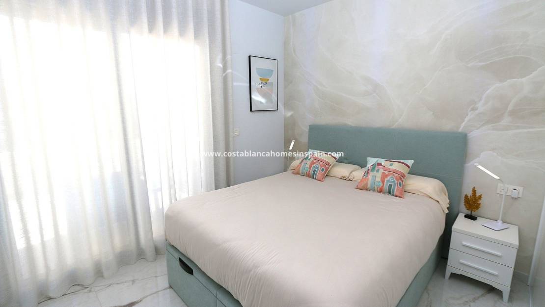 Revente - Apartment - Los Altos