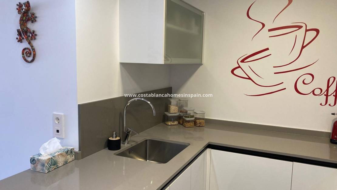 Revente - Apartment - Los Altos