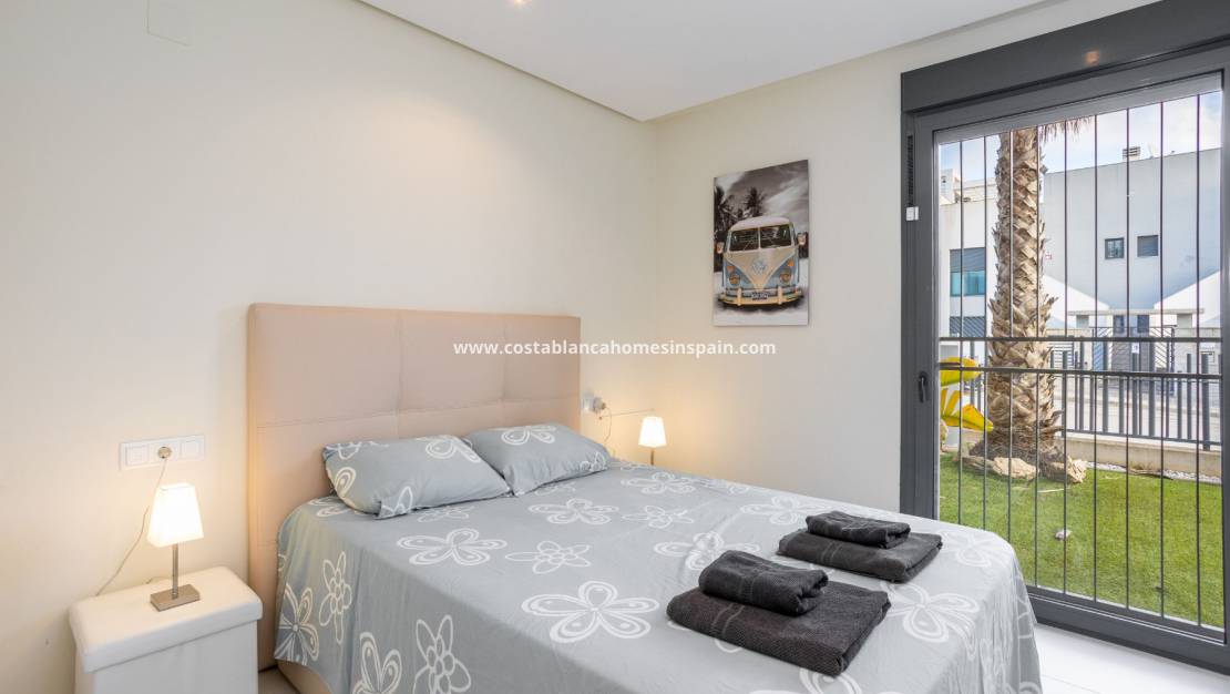 Revente - Apartment - Orihuela Costa - Punta Prima