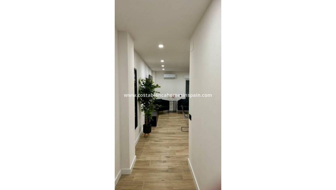 Revente - Apartment - Torrevieja - Centro