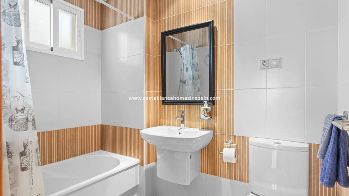 Revente - Apartment - Torrevieja - El molino