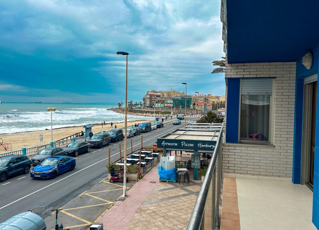 Revente - Apartment - Torrevieja - Playa de los Locos