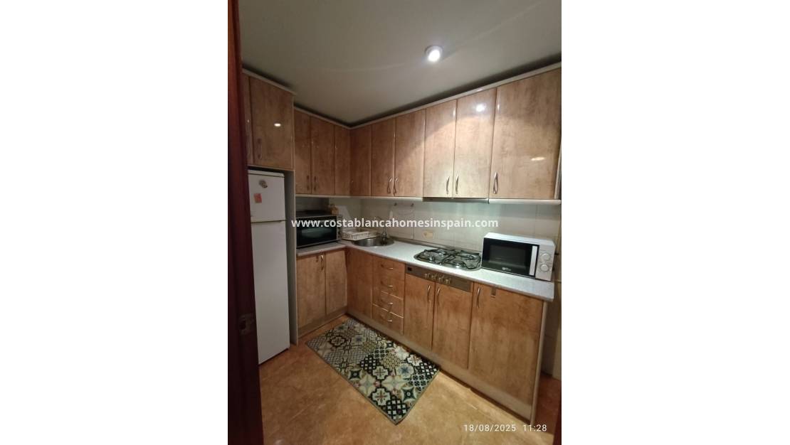 Revente - Apartment - Torrevieja - Playa de los Locos