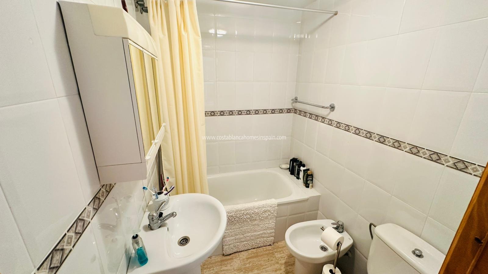 Revente - Apartment - Torrevieja - Urbanización San Luis
