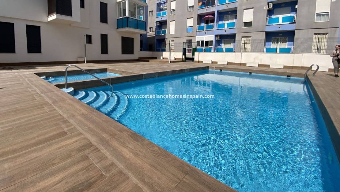 Revente - Apartment - Torrevieja