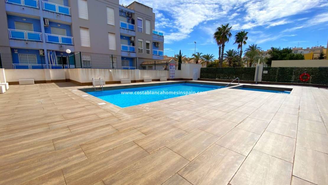 Revente - Apartment - Torrevieja