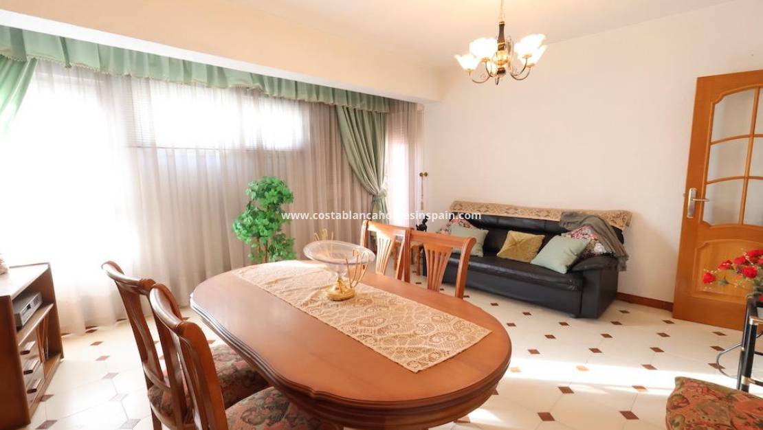 Revente - Apartment - Torrevieja