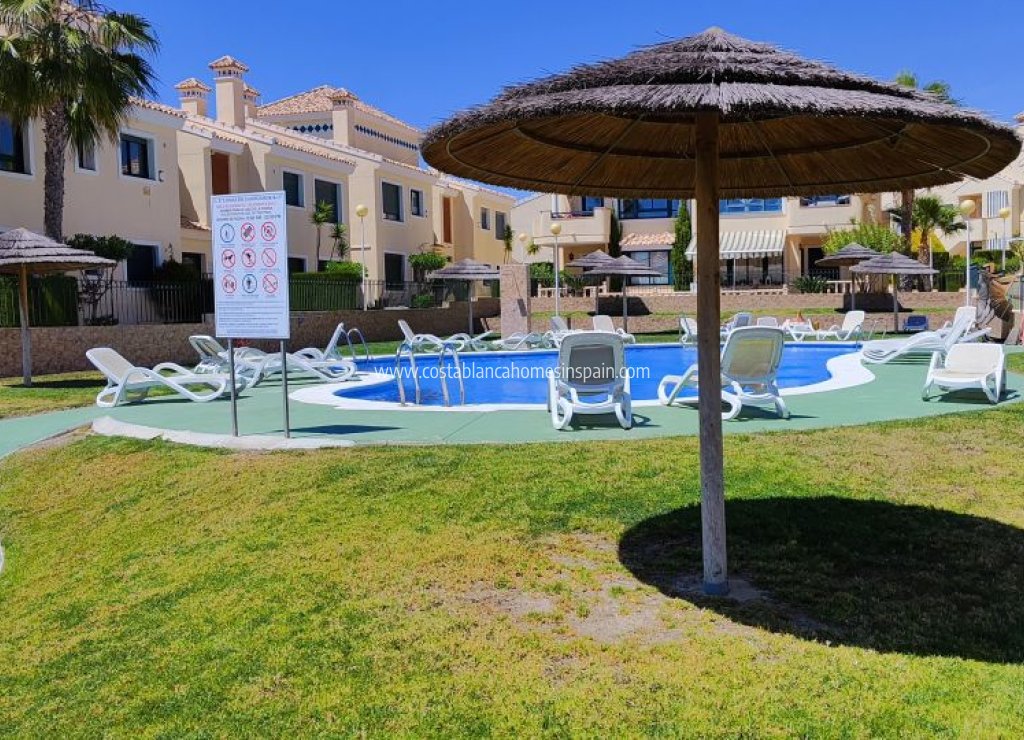Revente - Apartment - Villamartin - CAMPOAMOR GOLF