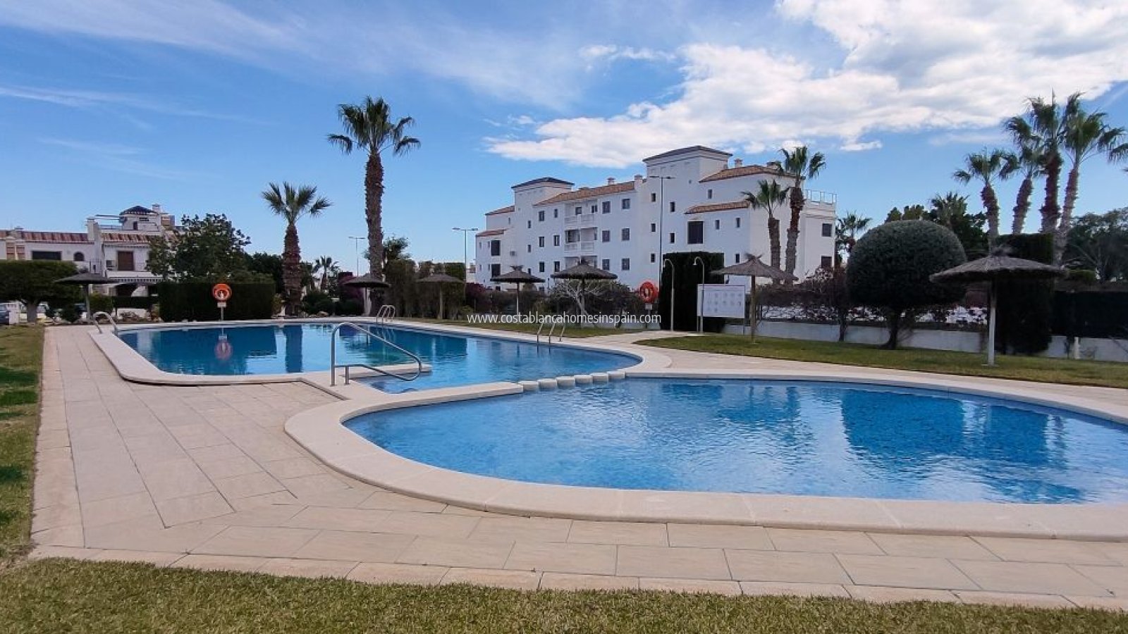 Revente - Apartment - Villamartin