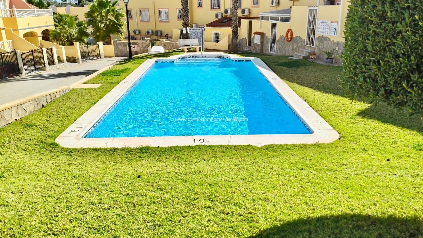 Revente - Apartment - Villamartin