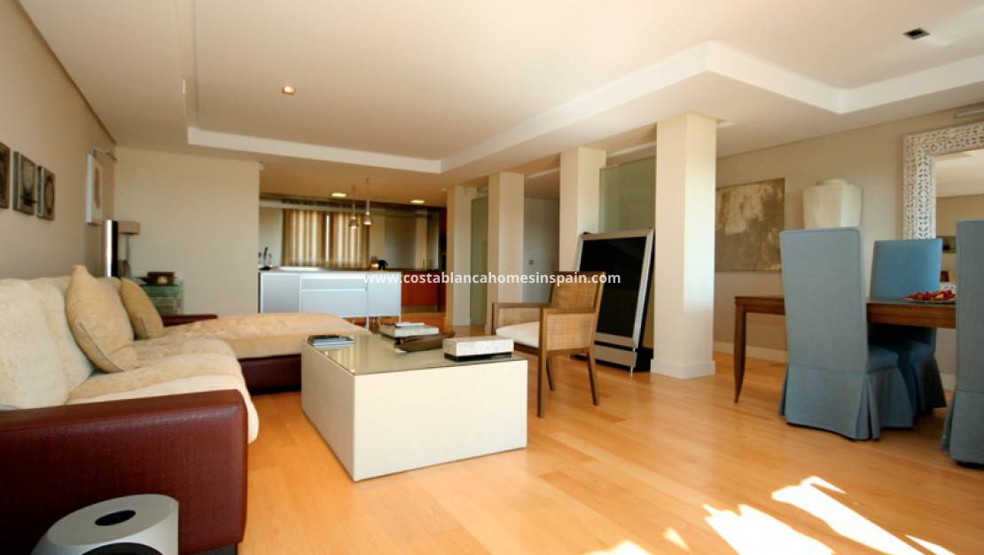 Revente - Apartment - Villamartin