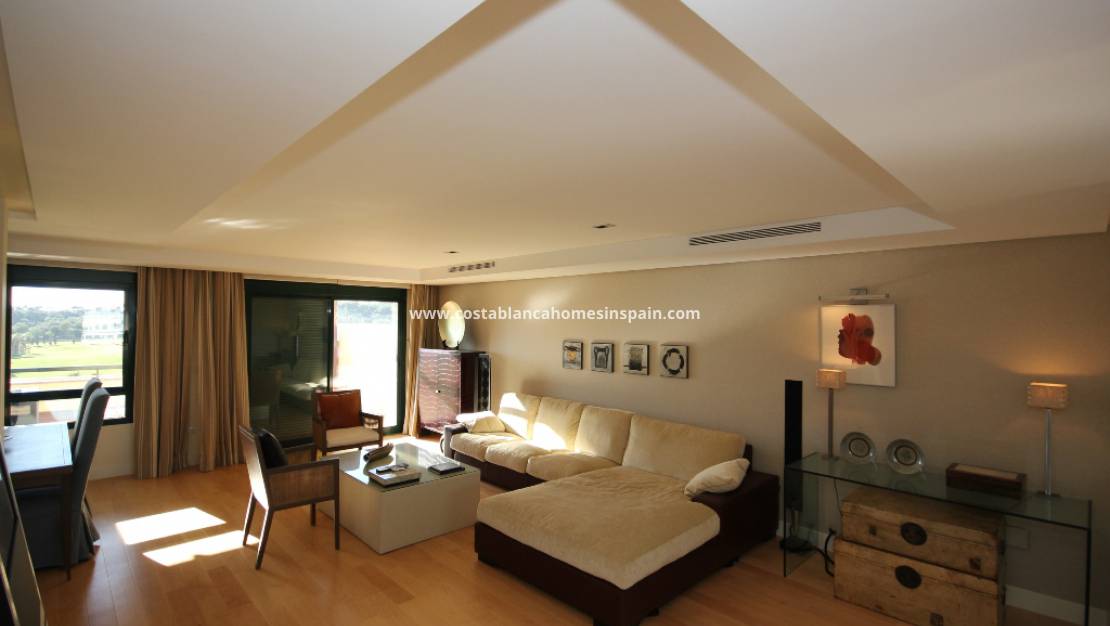 Revente - Apartment - Villamartin