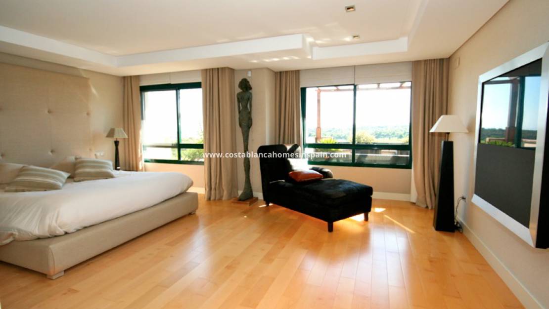 Revente - Apartment - Villamartin