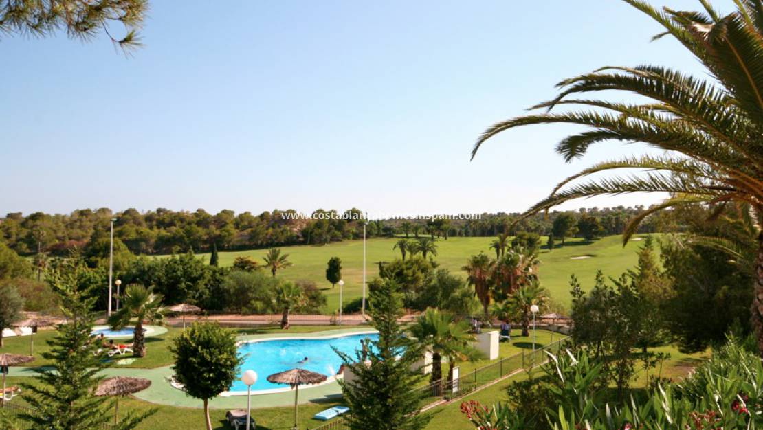 Revente - Apartment - Villamartin