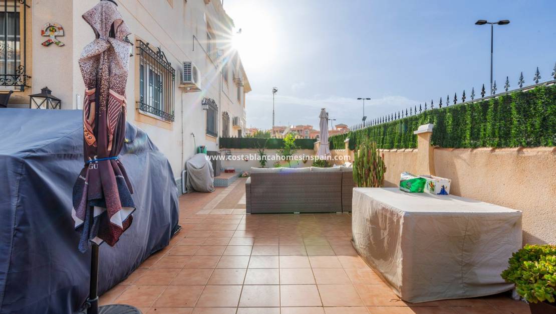 Revente - Apartment - Villamartin