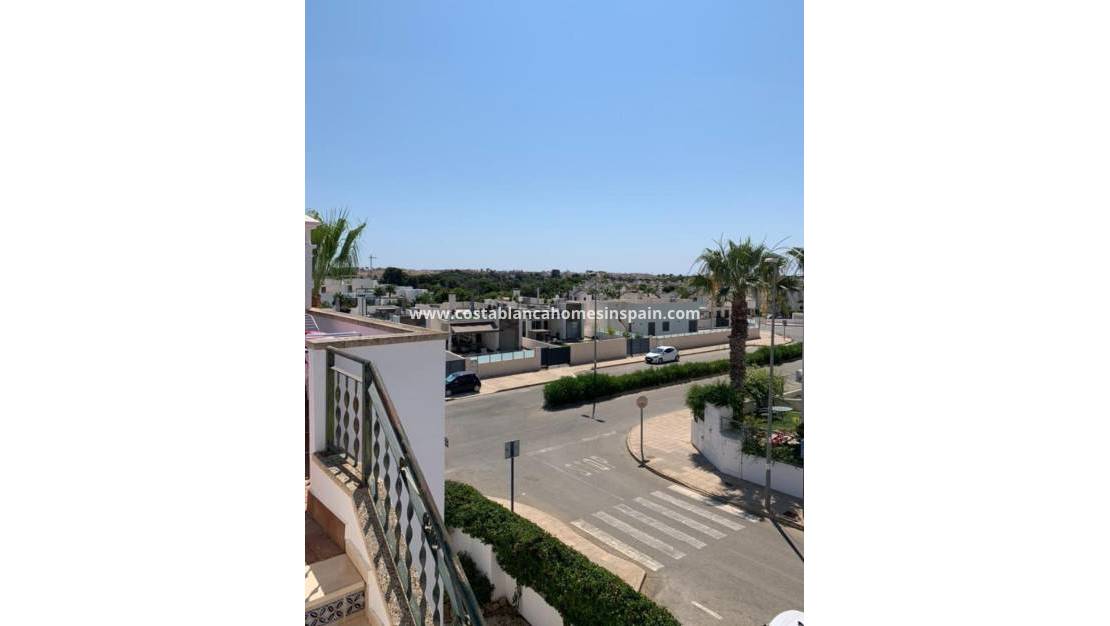 Revente - Apartment - Villamartin