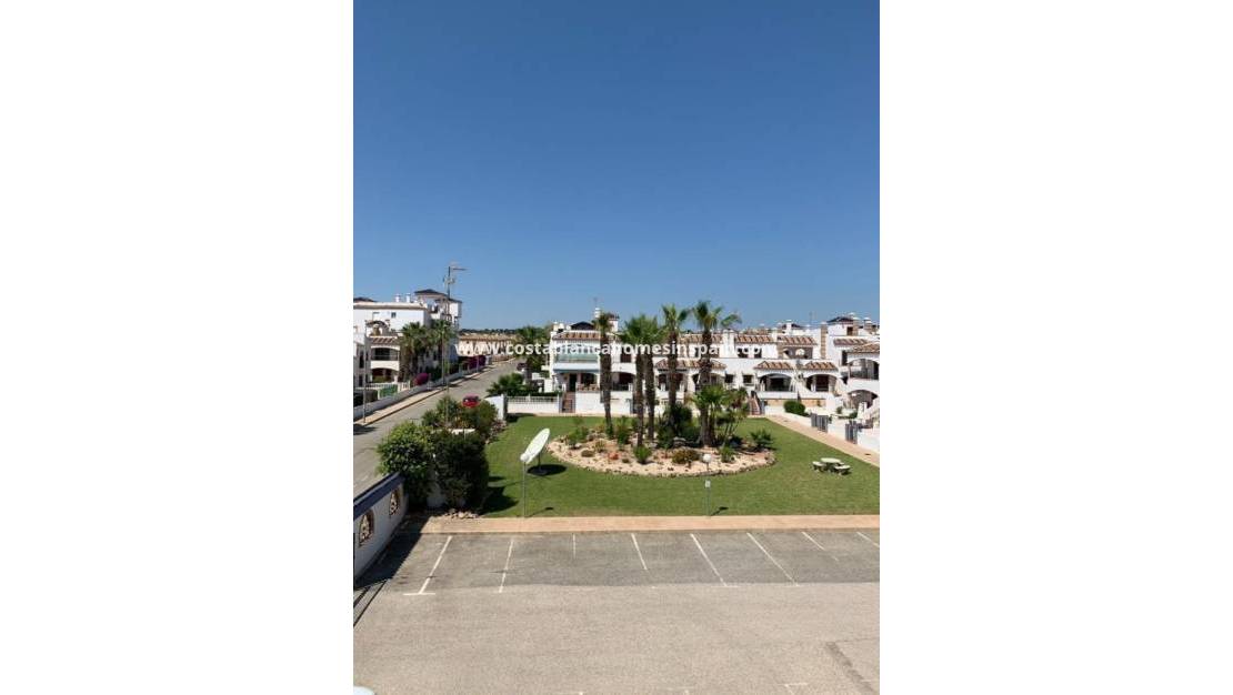 Revente - Apartment - Villamartin