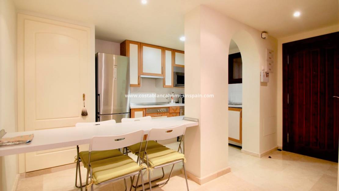 Revente - Apartment - Villamartin