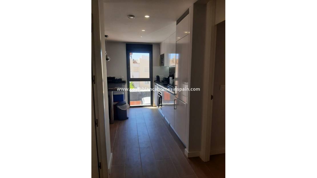 Revente - Apartment - Villamartin